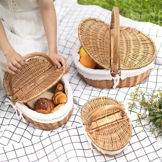 Willow-woven picnic basket, handheld rattan storage basket, handwoven shopping basket, stylish gift basket, vintage-style basket with lid